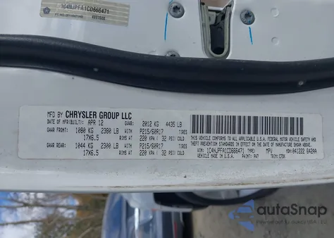 2012 Jeep Patriot Latitude z USA, uszkodzony, nr VIN 1C4NJPFA1CD666471